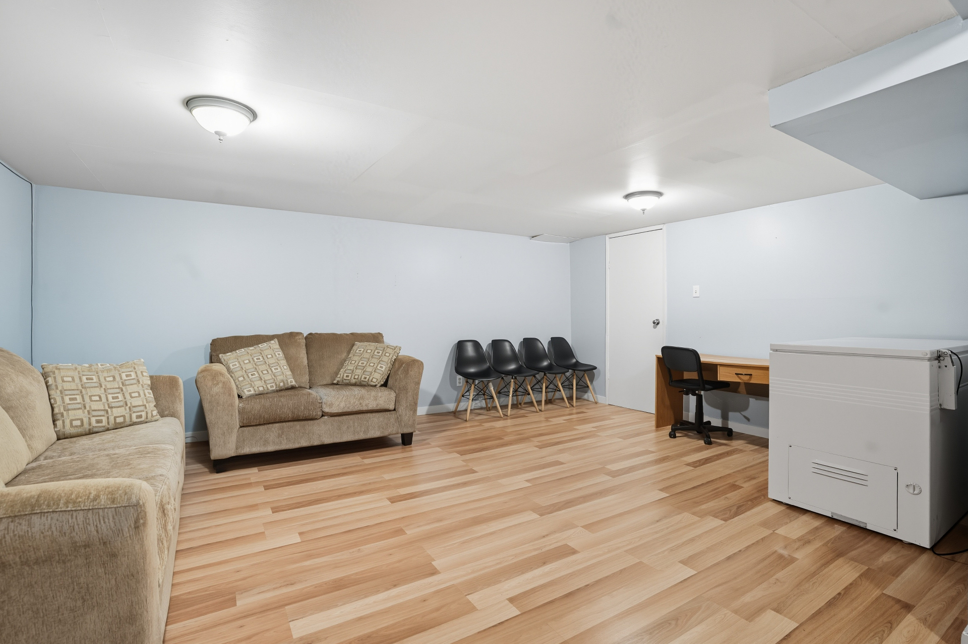 Lakeview 社区大尺寸平层独栋出售·150 Crean Cres——林与唐地产 - 5